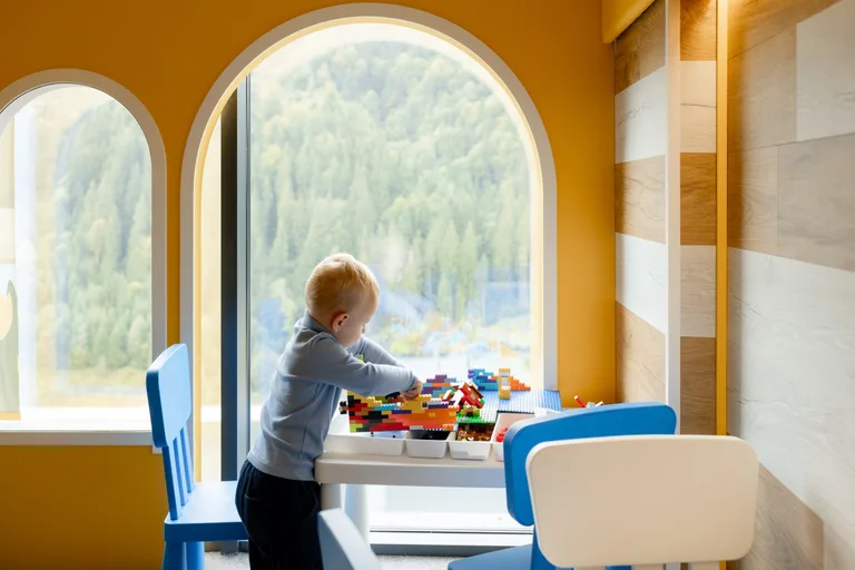 Glacier Kids Space: workshops, movies and themed days · Educational and entertainment space for children aged 1–17 — Glacier Kids Space, Bukovel