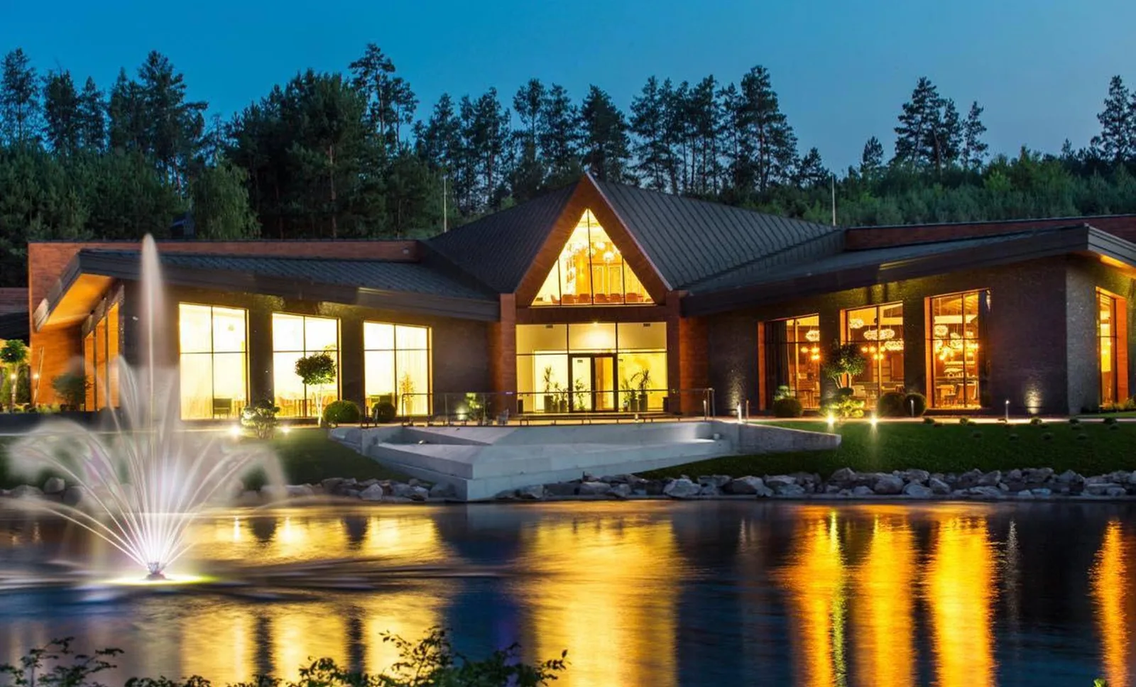 Фото 4: Новий рік 2027 «Гарно так» з концертом CHEEV — RIVERWOOD Relax Park Restaurant, Moshny village, Savchenko St, Мошни