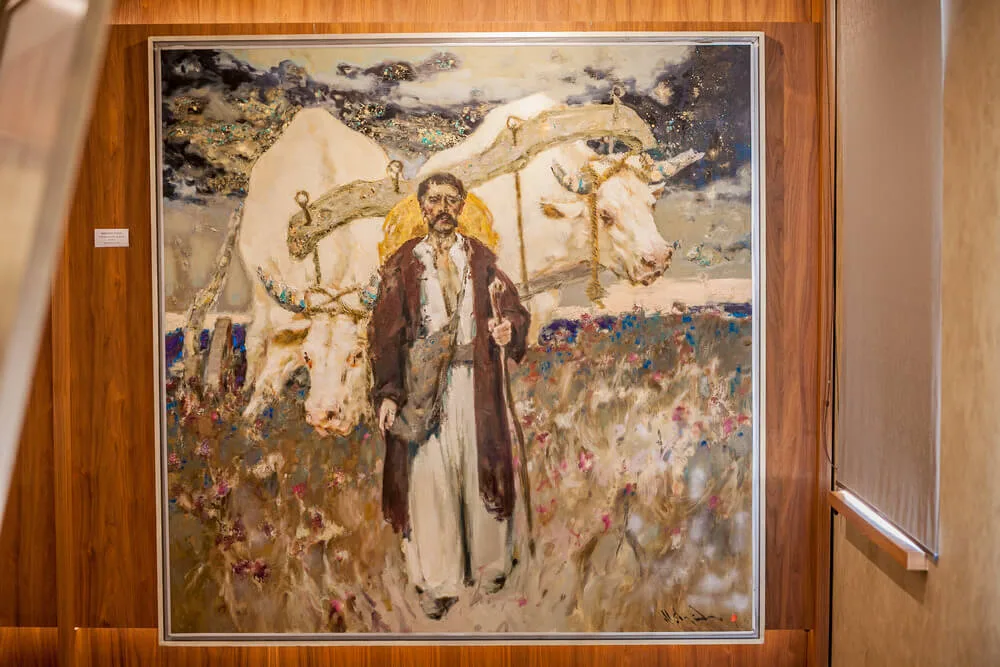 Мистецький простір RIVERWOOD GALLERY · Українське мистецтво та скульптури братів Зігура; експозиція змінюється кожні 2 місяці — Галерея RIVERWOOD, Riverwood Relax Park, с. Мошни, вул. Савченка, Мошни