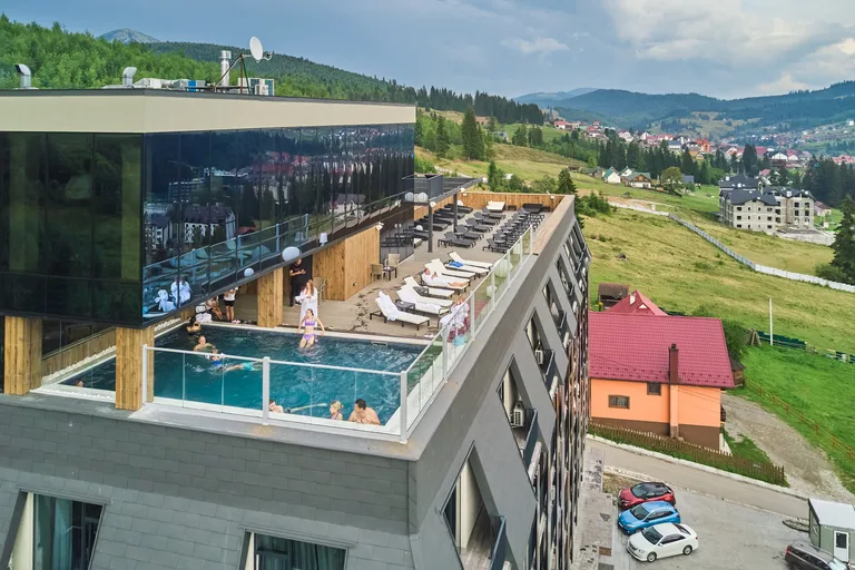 Fomich Residence — hotel Polianytsia
