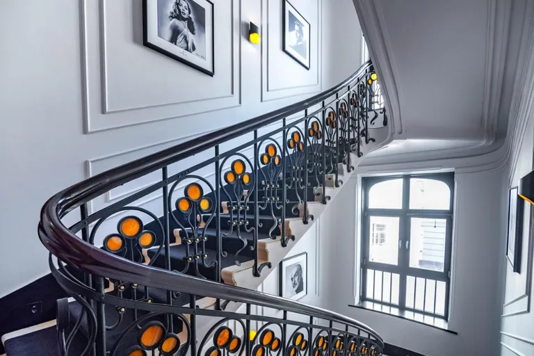Історичний готель Grand Hotel Roxolana у центрі Івано-Франківська, фото 9 fomich.ua