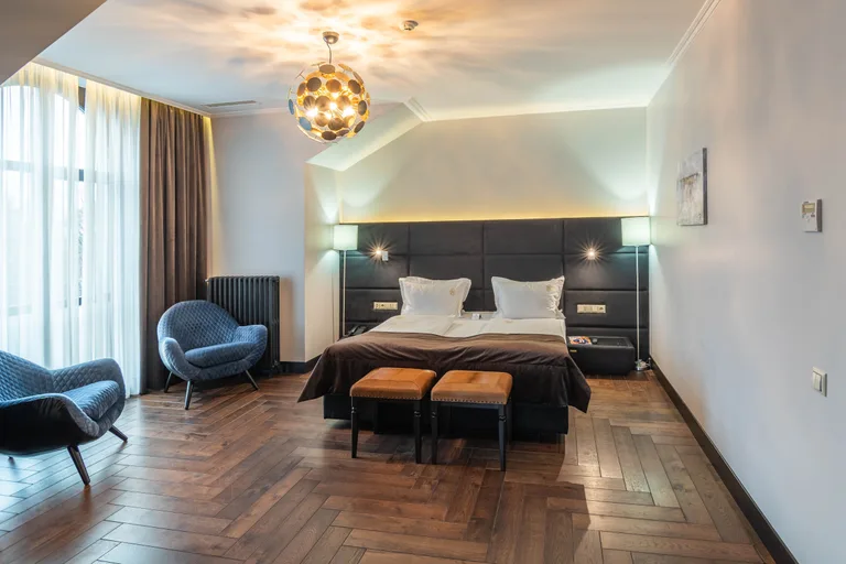 Люкс Мансардний — Grand Hotel Roxolana (фото 1)